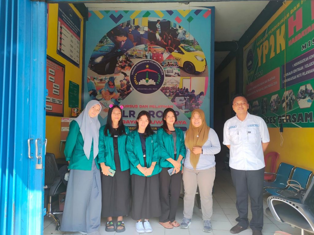 Kunjungan mhs S2 PTK pada Yayasan Pendidikan Pelatihan Kerja (YP2K) Handayani Luwu Raya